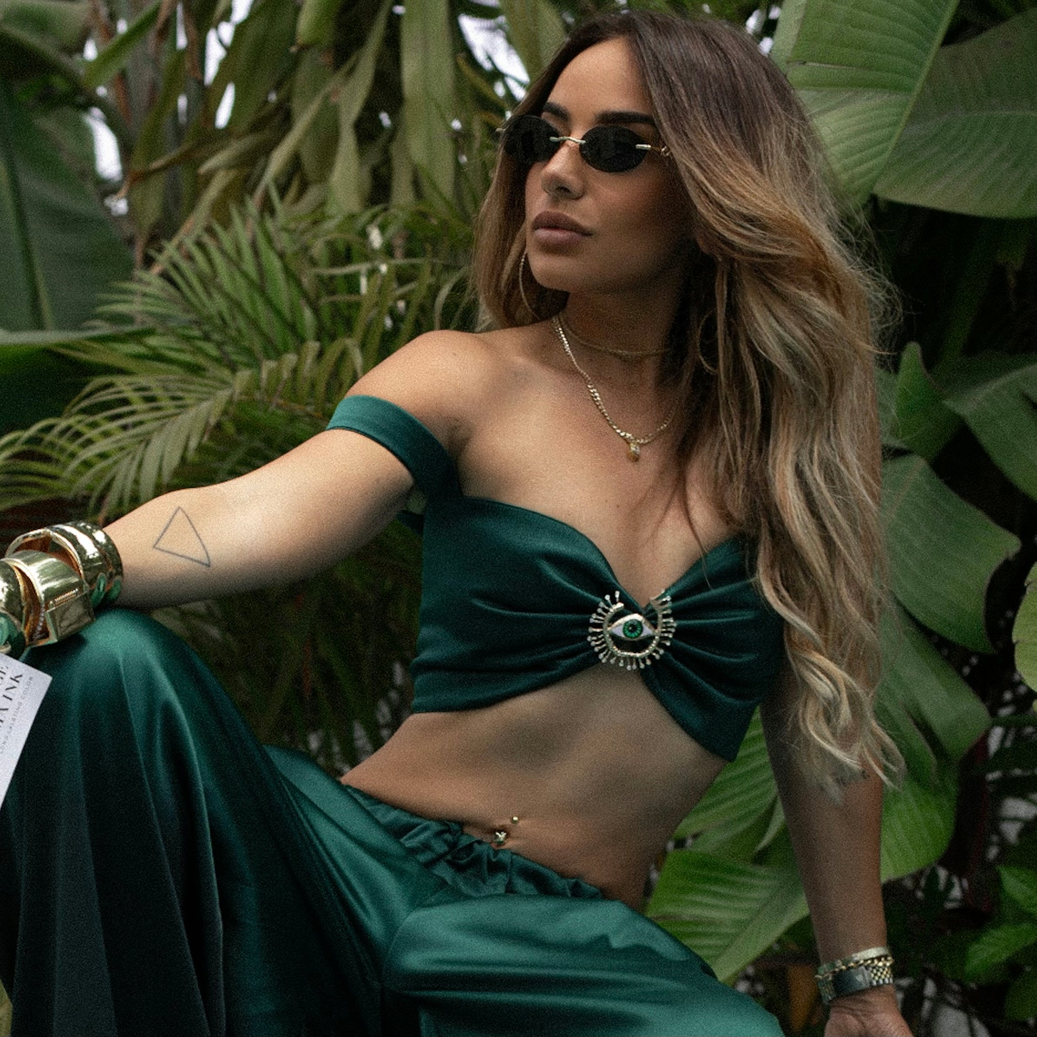 The green eye top